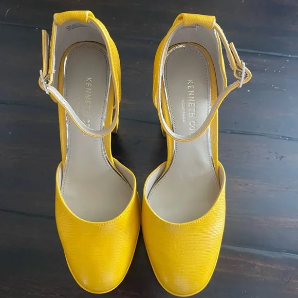 Kenneth Cole New York Women's Tatum Platform Pumps. - Picture 12 of 14